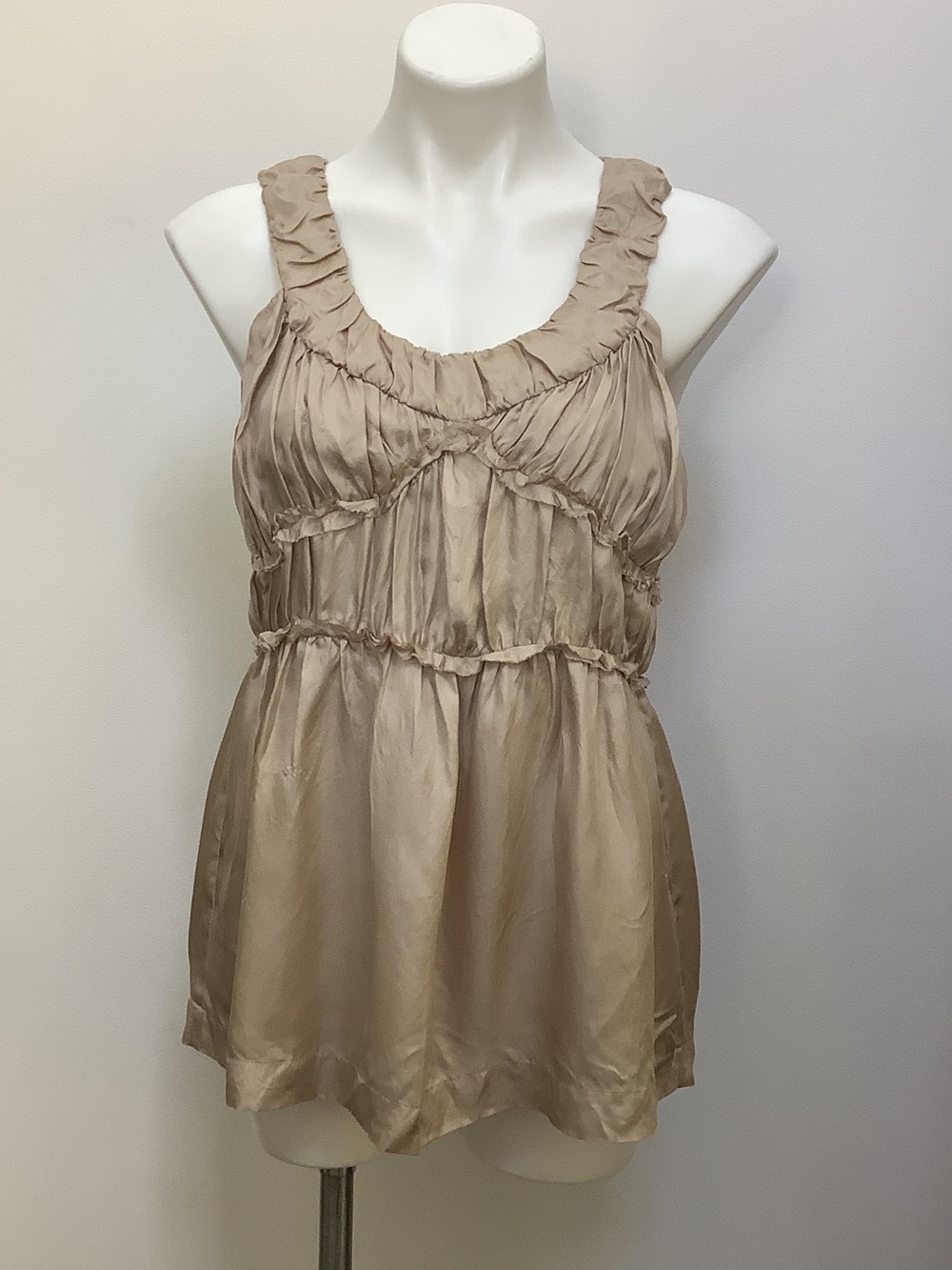 BCBG Max Azria Silk Ruffle Tank Top Champagne Beige Flowy Babydoll size XS 6